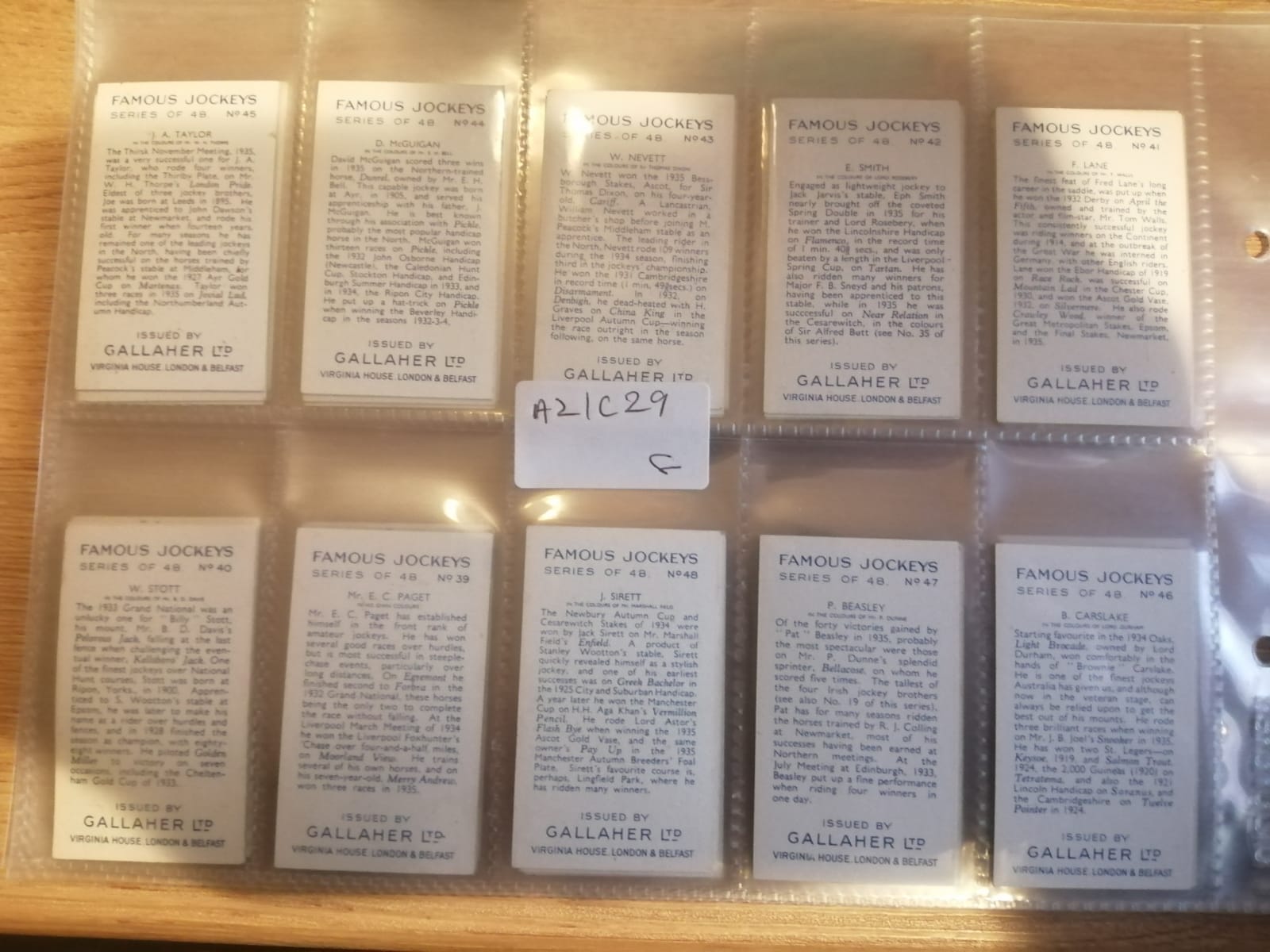 AZ1/C29 Famous Jockeys (blue text) 1936 Gallaher Ltd Full Cigarette card set