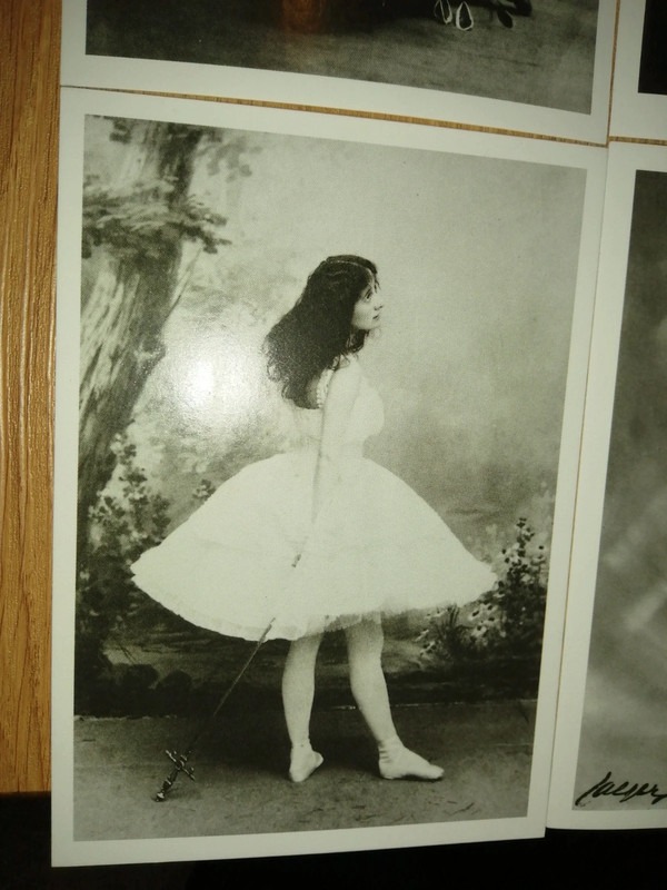 AZ3 - 6 x Ballet postcards
