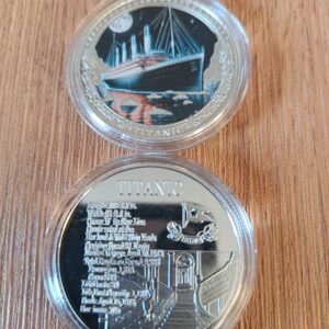 Titanic - 1 x Silver coloured coin with full colour image